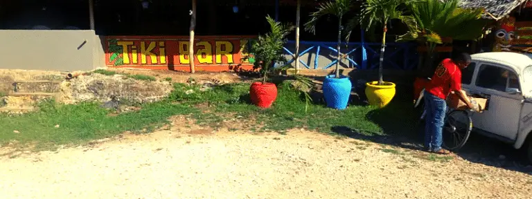 Tiki bar diani beach